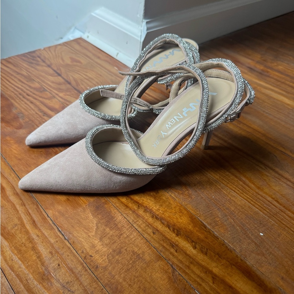 VHNY Taupe Women's Heels with Silver Accents